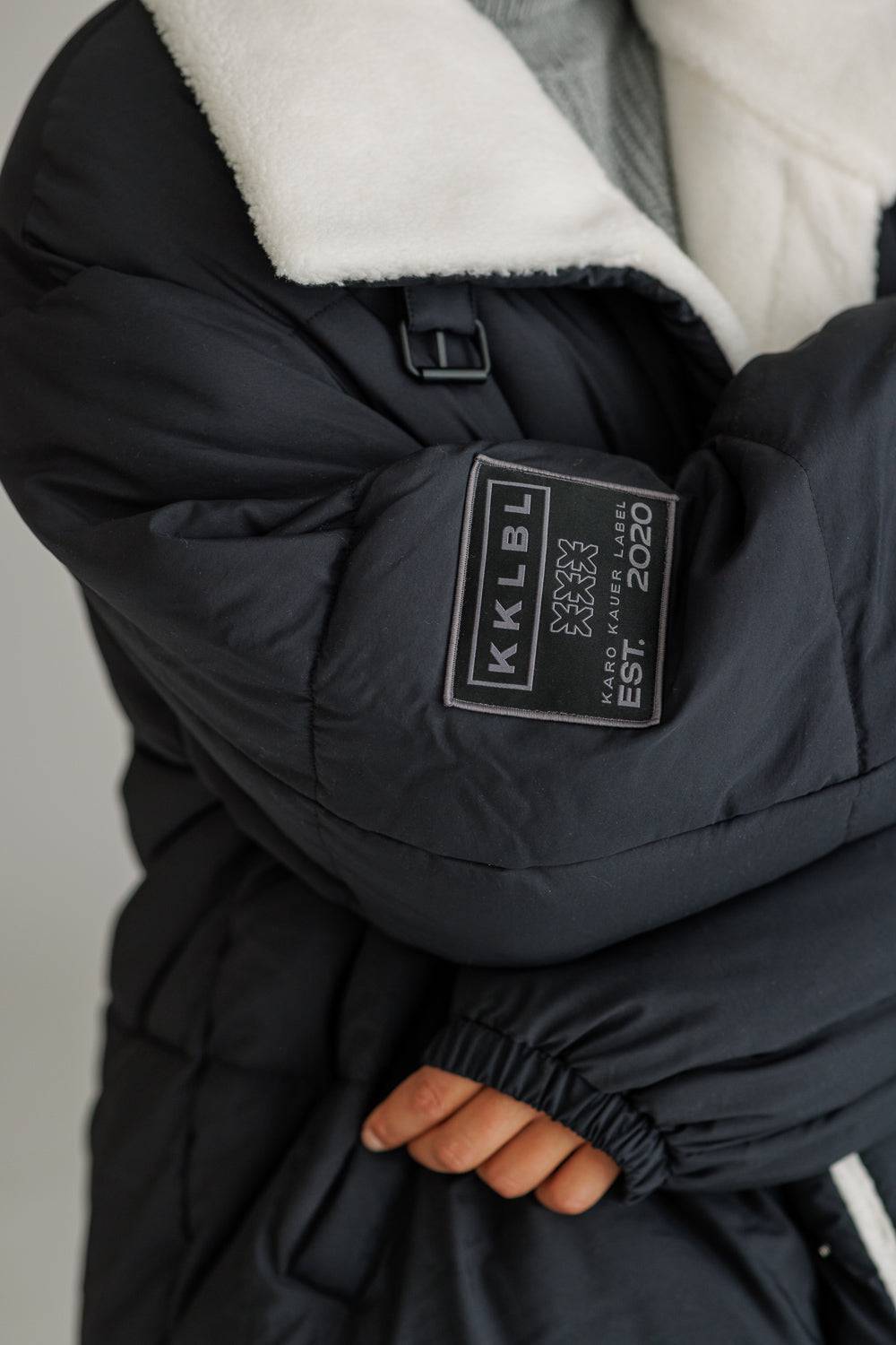 Karo Kauer Puffer Jacket Black Günstiger Verkauf
