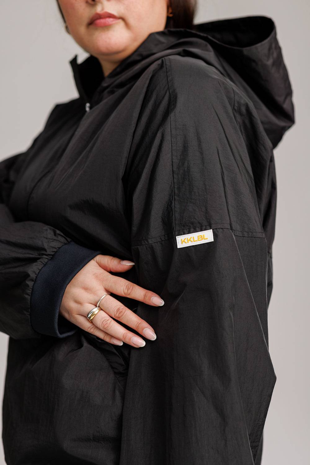 Karo Kauer Windbreaker Black Günstiger Verkauf
