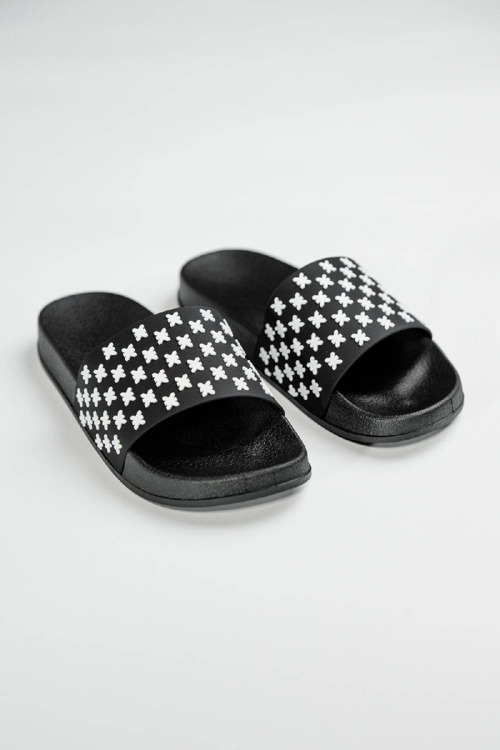 Karo Kauer Slipper Logo Auslauf