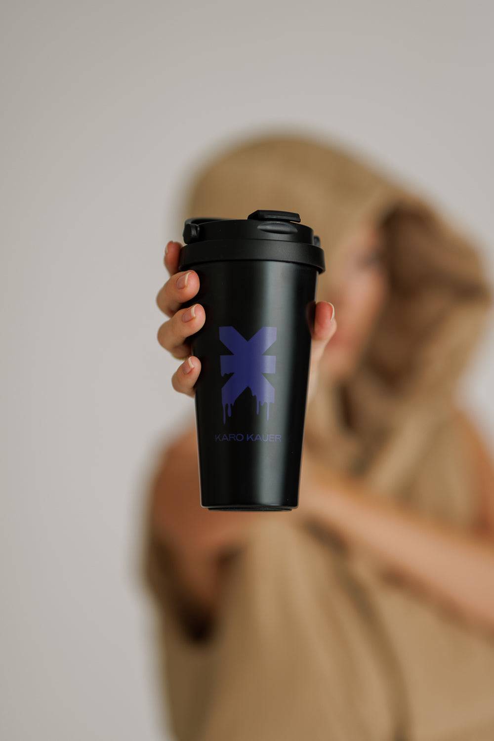 Karo Kauer Thermo Cup Black Online