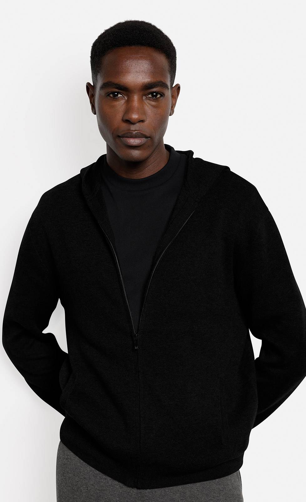 Kiefermann Darioss Kapuzen-Strickjacke aus Baumwolle im Angebot