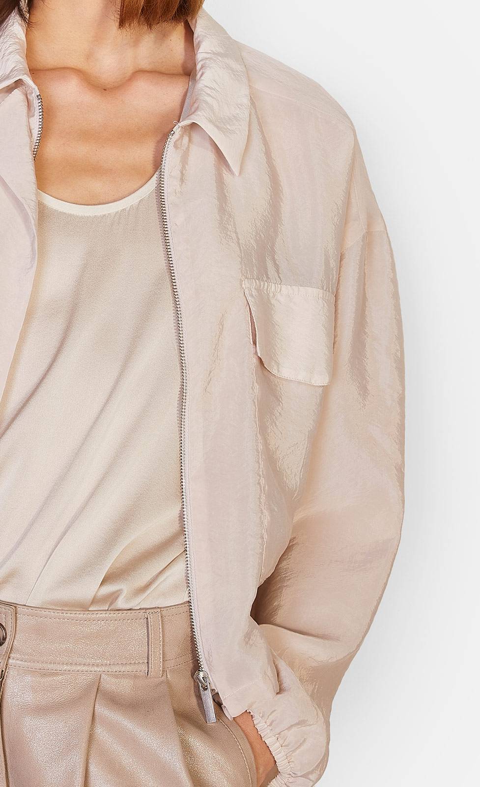 Kiefermann Alana Leichte Jacke in Crinkle-Seidenoptik im Angebot