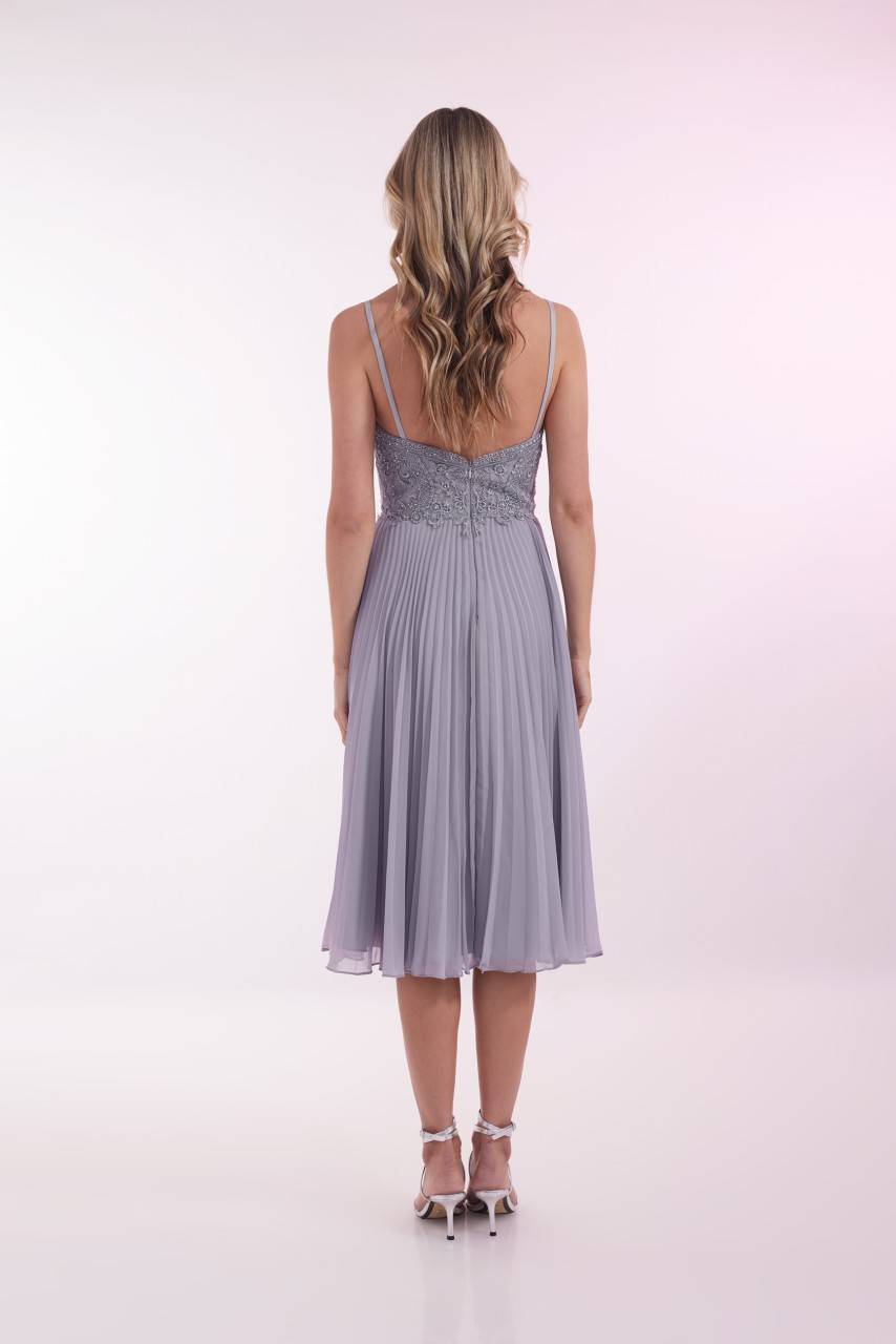 Laona DANCING TILL SUNRISE DRESS Besticktes Midikleid mit Plisseerock Blitzverkäufe
