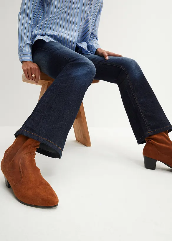 bonprix Bootcut Jeans Mid Waist, Stretch im Angebot