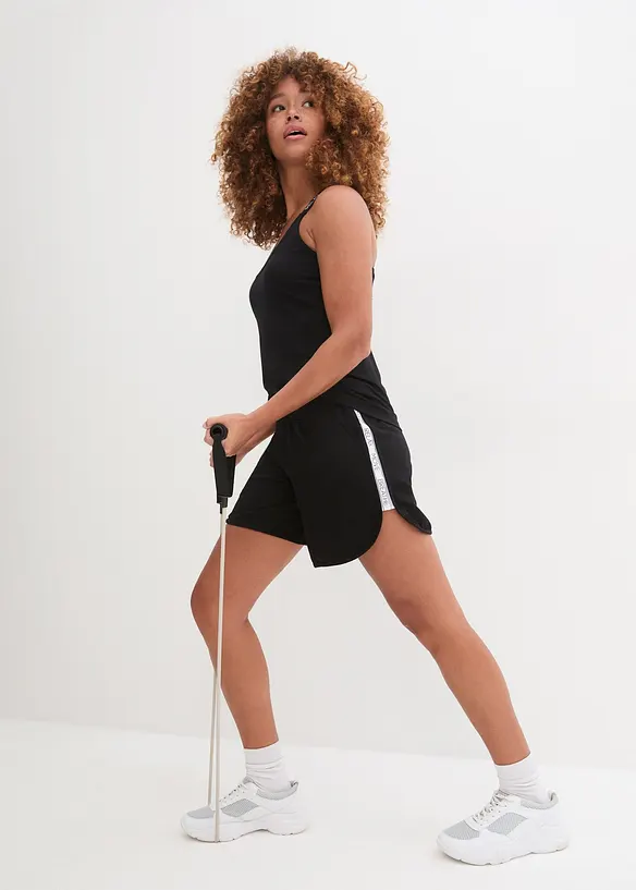 bpc bonprix collection Sport-Shorts mit Kontraststreifen Verkauf
