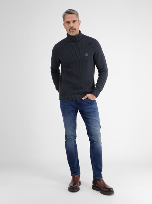 Lerros Stilvoller Rollkragenpullover in Strukturstrickqualität im Angebot