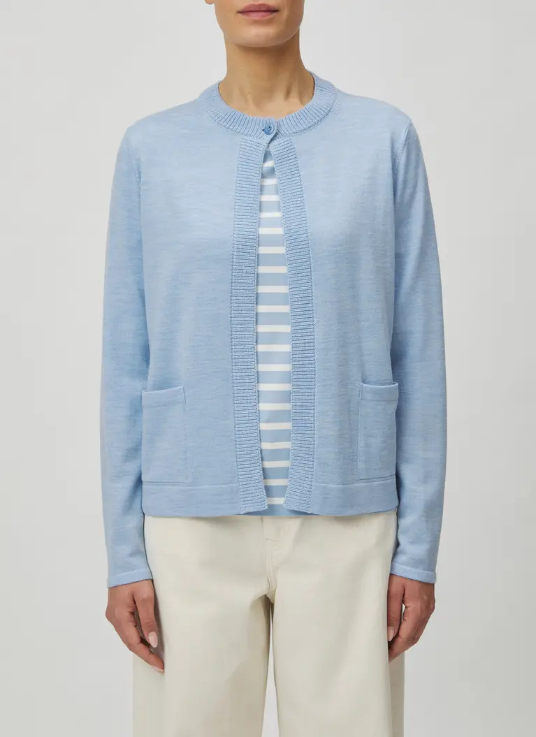 Maerz Muenchen Strickjacke100% MerinowolleArt. Nr. 259500-318 Blitzverkäufe