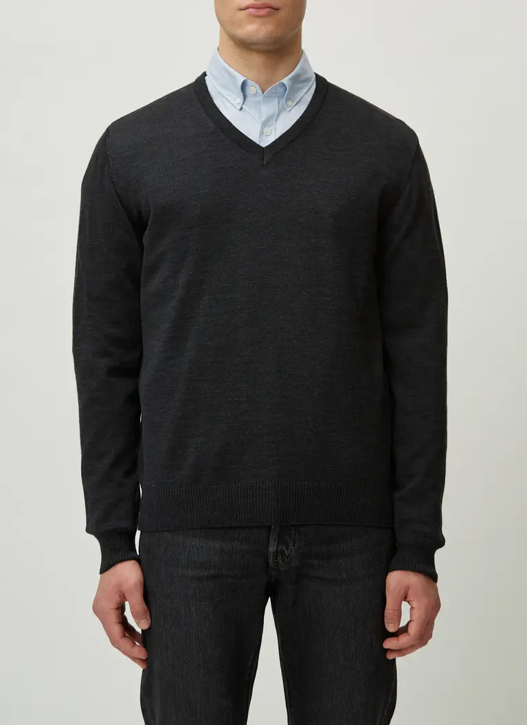 Maerz Muenchen V-Pullover100% MerinowolleArt. Nr. 490490-591 Hotsell