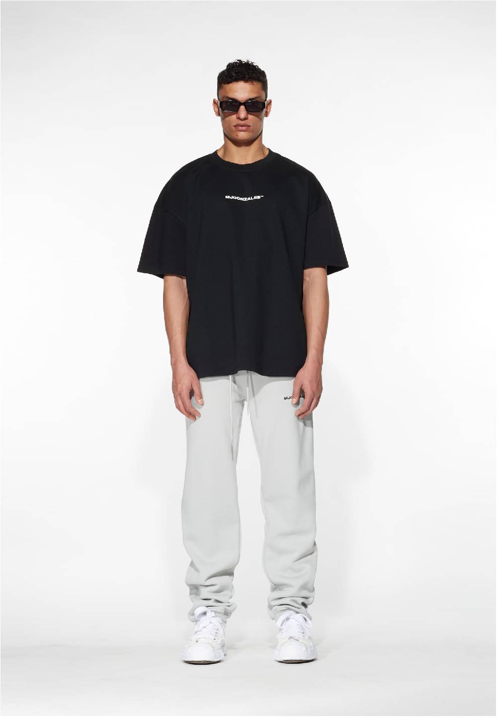 MJ Gonzales Graffiti x Heavy Boxy Tee Blitzverkäufe