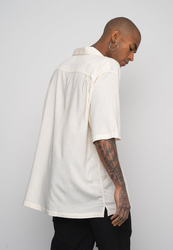Multiply Spparel Oversize Shirt INMATES White Asparagus Lagerräumung