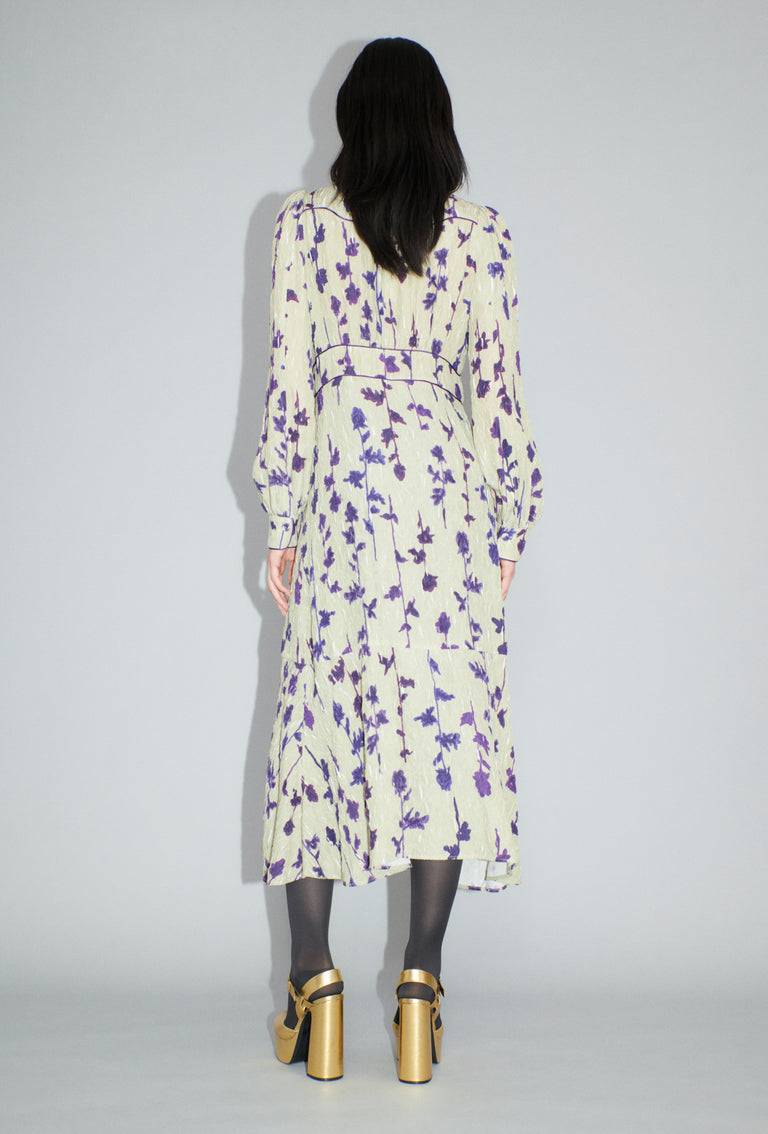 Odeeh Flower Items on Crushed Crepe Kleid, Almond Outlet