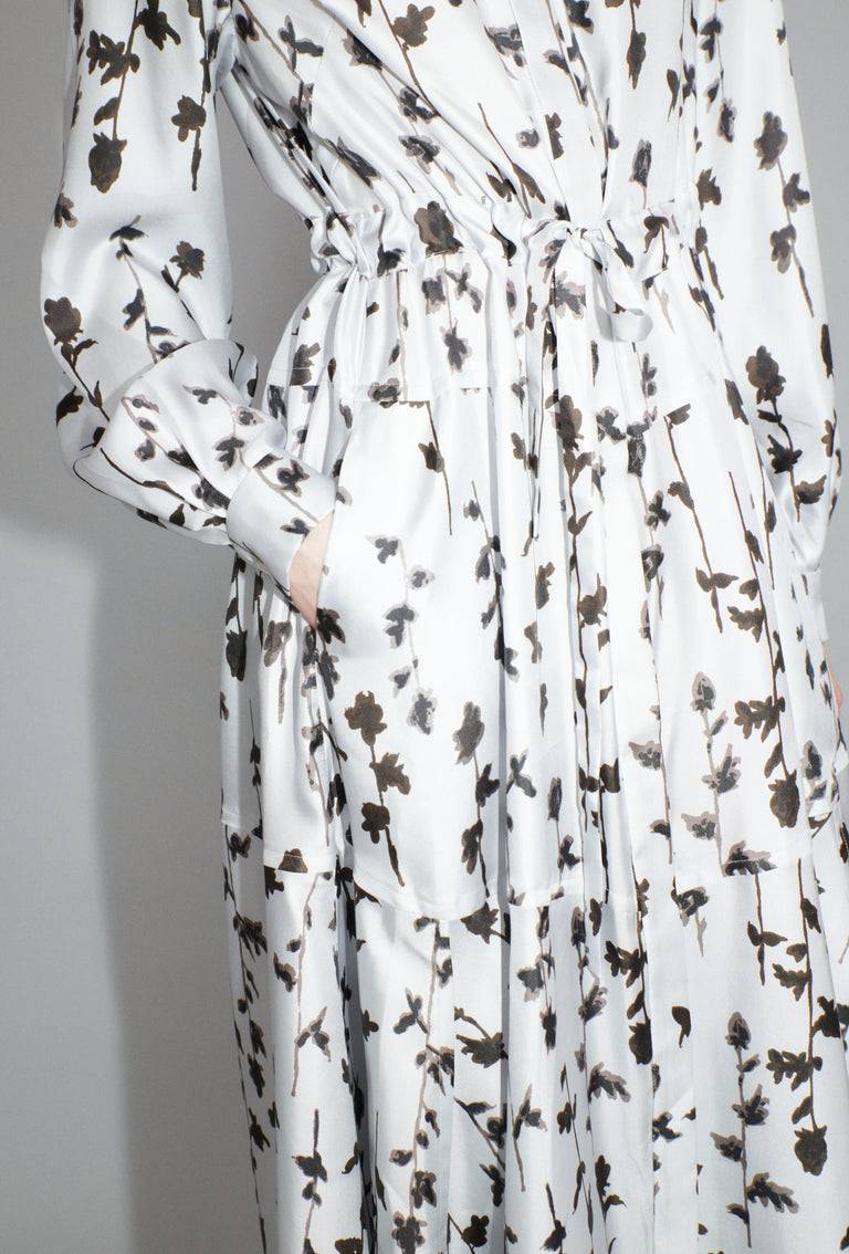 Odeeh Flower Items on Twill Kleid, Diamond im Angebot