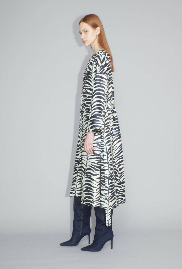 Odeeh Big Op-Art Tree Kleid, Black White Fabrikverkauf