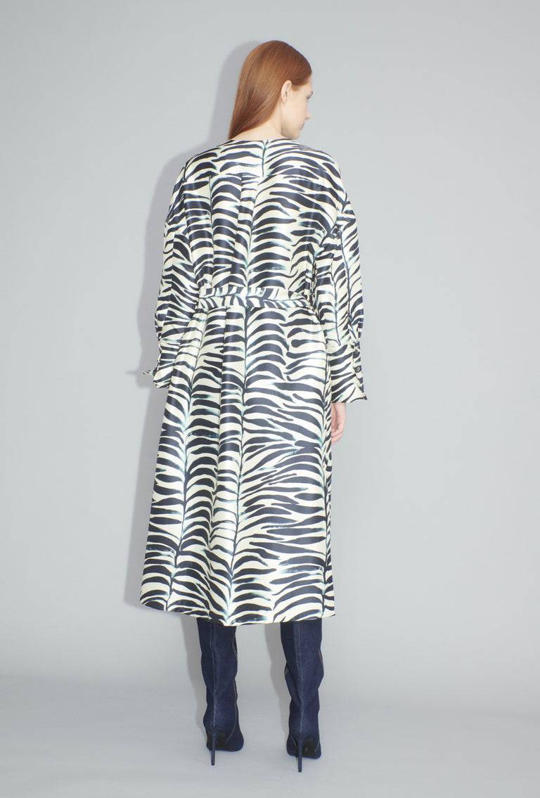 Odeeh Big Op-Art Tree Kleid, Black White Fabrikverkauf