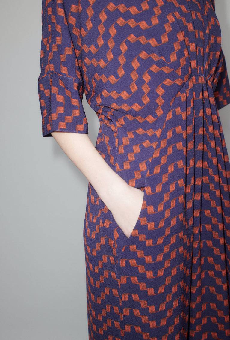 Odeeh Painted Zig Zag Kleid, Lava Angebote