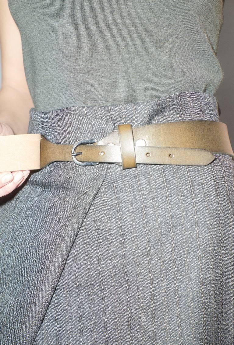 Odeeh Leather Belt, Brown Olive Meist gekauft