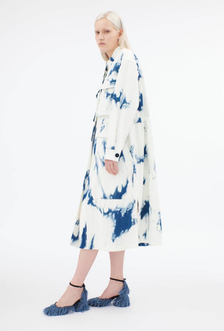 Odeeh Tie Dye Denim "Made in Italy" Mantel, Blue White im Angebot