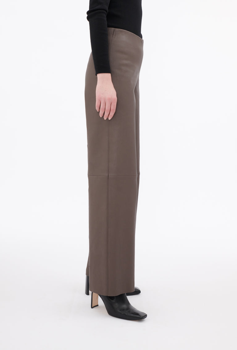 Odeeh Nappa Stretch Lederhose, Olive-brown Angebote