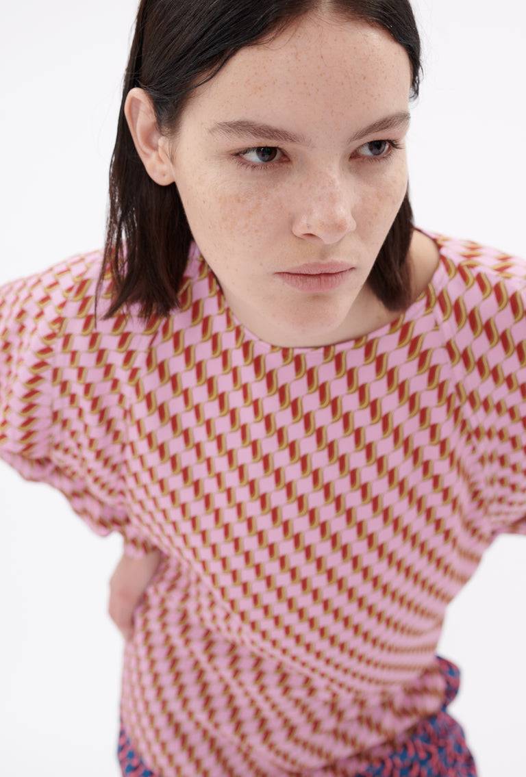 Odeeh Diagonal Waves Bluse, Candy Meist gekauft