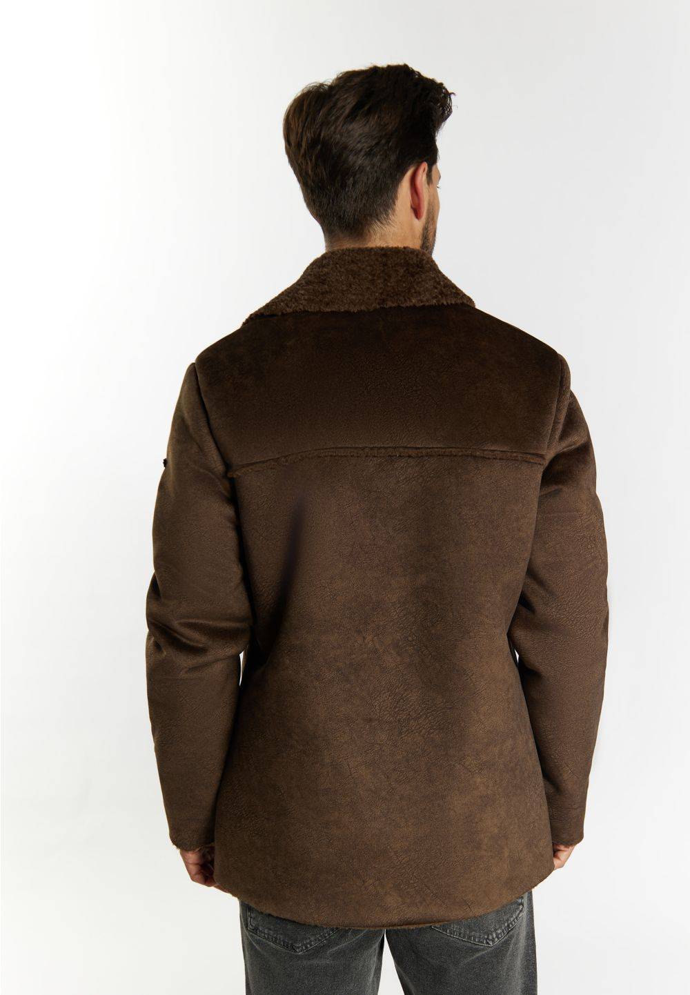 Schmuddelwedda DreiMaster Vintage Übergangsjacke aus Fellimitat im Angebot