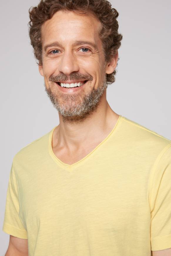Soccx Basic T-Shirt V-Neck mit Used-Kante sun Günstiger Verkauf