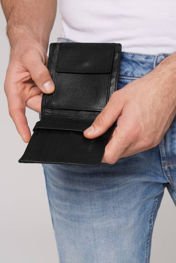 Soccx Klapp-Geldbörse mit Logo-Prägung black im Angebot