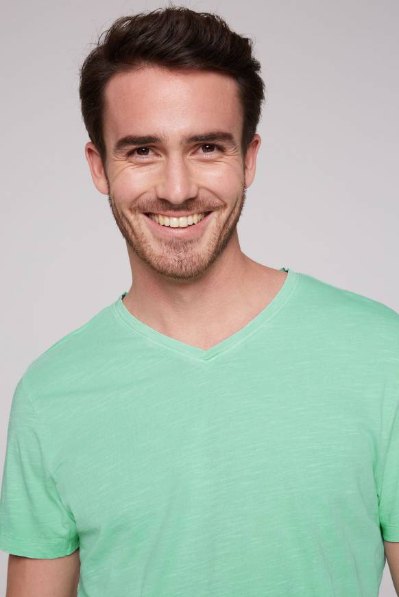 Soccx Basic T-Shirt mit V-Ausschnitt nordic green S Auslauf