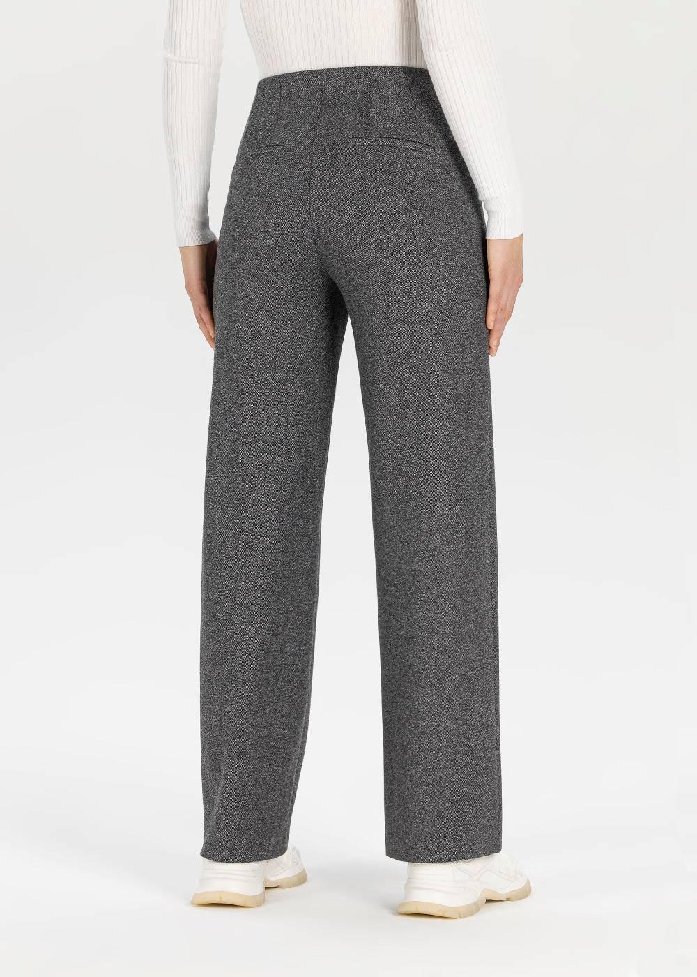 Stehmann Style Frisco in Tweed Jersey im Angebot